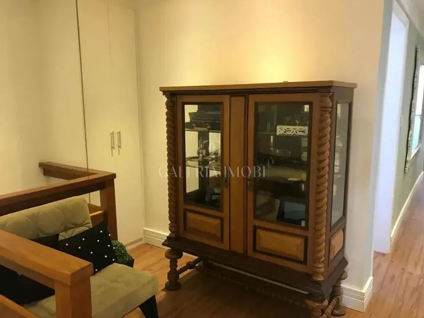 Foto 8 de Apartamento com 3 quartos à venda, 220m2 em Ponta da Praia, Santos - SP