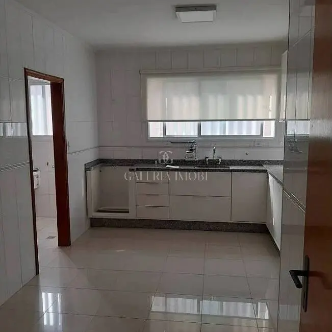 Foto 5 de Casa com 3 quartos à venda, 227m2 em Campo Grande, Santos - SP