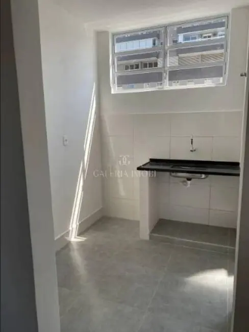 Foto 8 de Apartamento com 2 quartos à venda, 58m2 em Gonzaga, Santos - SP