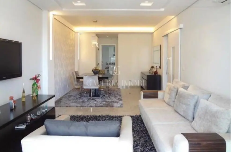 Apartamento com 2 quartos à venda, 105m2 em Pompéia, Santos - SP - imagem 2 Foto 2 de Apartamento com 2 quartos à venda, 105m2 em Pompéia, Santos - SP