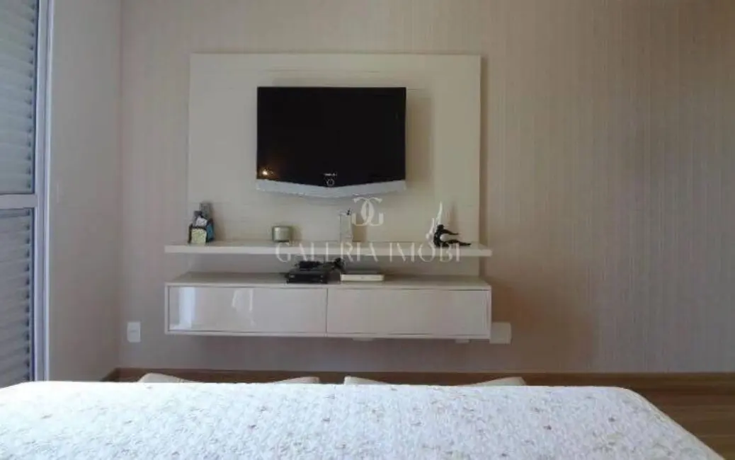 Apartamento com 2 quartos à venda, 105m2 em Pompéia, Santos - SP - imagem 9 Foto 9 de Apartamento com 2 quartos à venda, 105m2 em Pompéia, Santos - SP