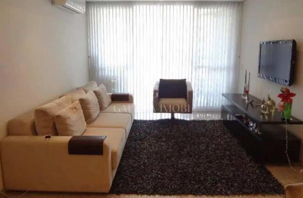 Apartamento com 2 quartos à venda, 105m2 em Pompéia, Santos - SP - imagem 4 Foto 4 de Apartamento com 2 quartos à venda, 105m2 em Pompéia, Santos - SP