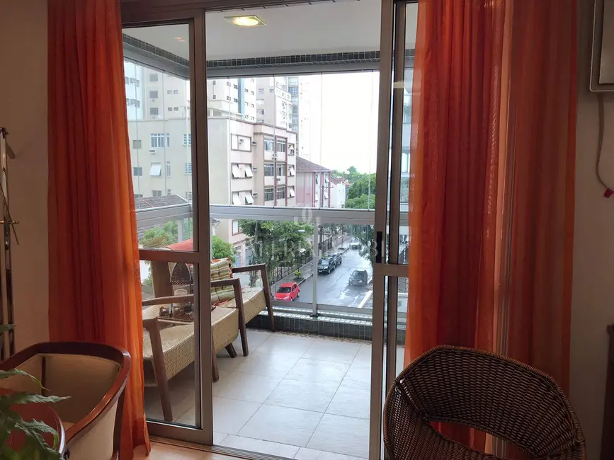 Foto 8 de Apartamento com 3 quartos à venda, 209m2 em Embaré, Santos - SP