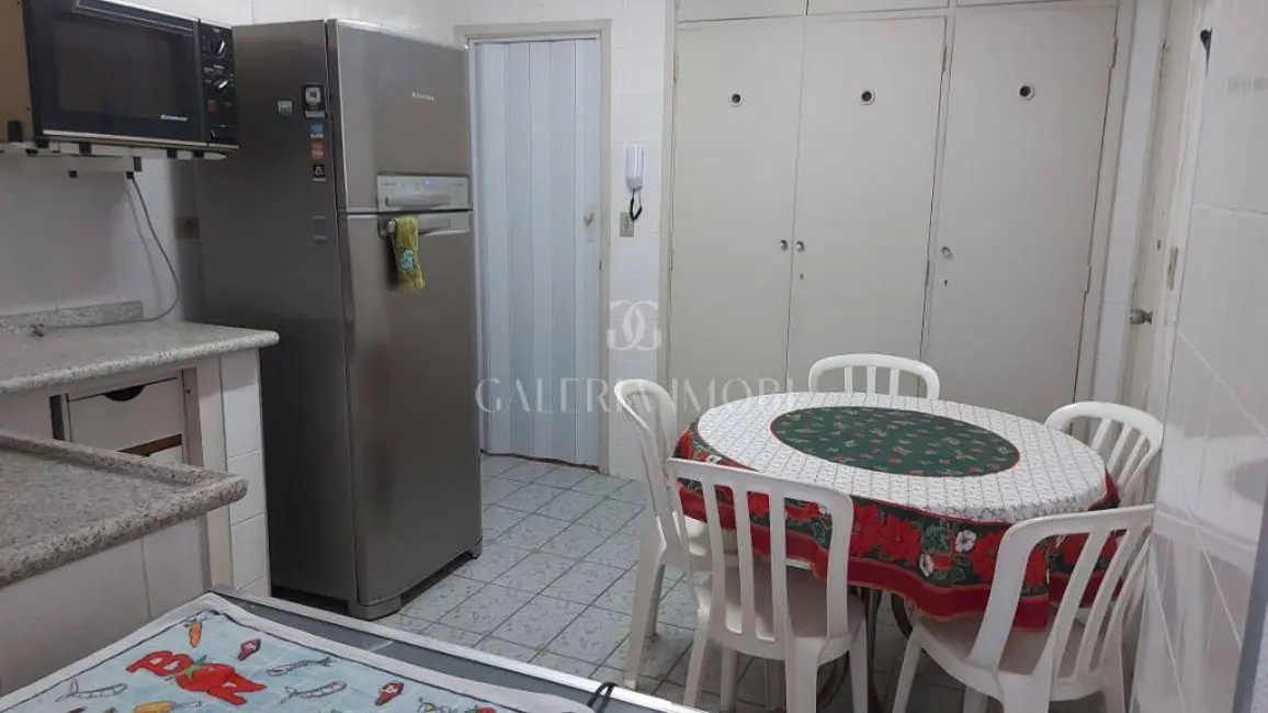 Apartamento com 2 quartos à venda, 93m2 em Gonzaga, Santos - SP - imagem 6 Foto 6 de Apartamento com 2 quartos à venda, 93m2 em Gonzaga, Santos - SP