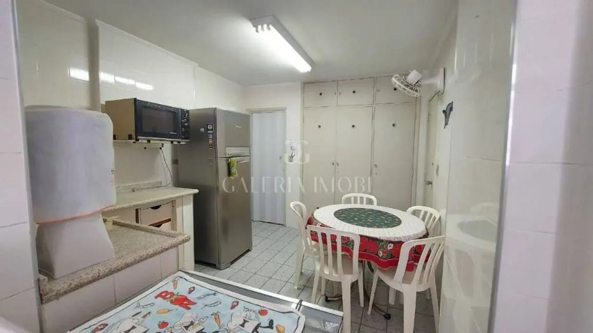 Apartamento com 2 quartos à venda, 93m2 em Gonzaga, Santos - SP - imagem 9 Foto 9 de Apartamento com 2 quartos à venda, 93m2 em Gonzaga, Santos - SP