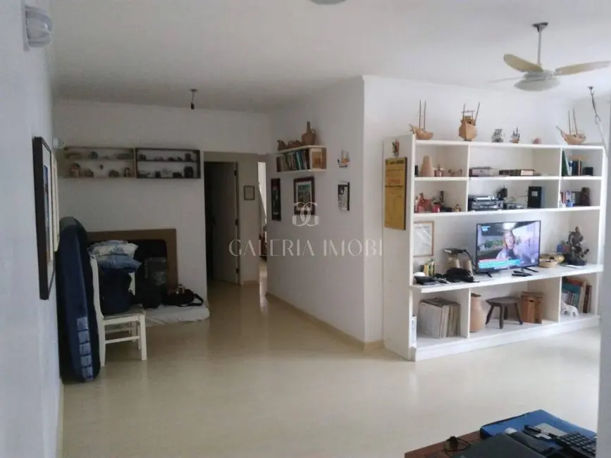 Foto 2 de Apartamento com 2 quartos à venda, 109m2 em Ponta da Praia, Santos - SP