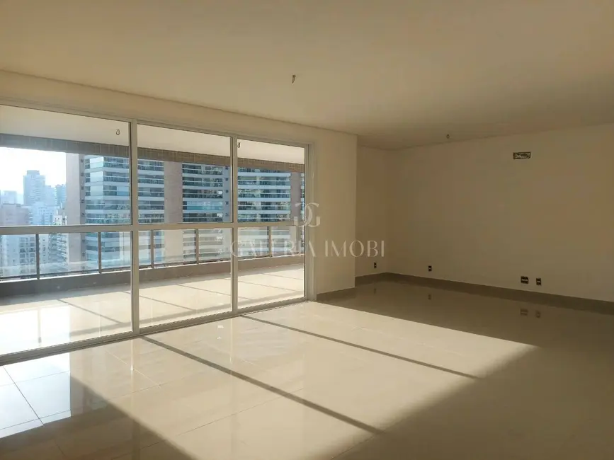 Apartamento com 3 quartos à venda, 210m2 em Embaré, Santos - SP - imagem 7 Foto 7 de Apartamento com 3 quartos à venda, 210m2 em Embaré, Santos - SP