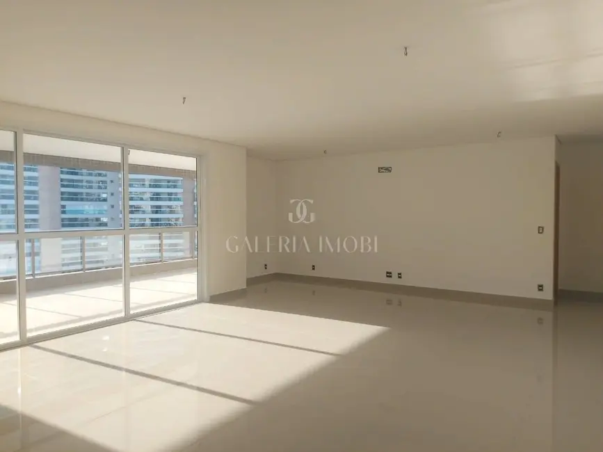 Apartamento com 3 quartos à venda, 210m2 em Embaré, Santos - SP - imagem 8 Foto 8 de Apartamento com 3 quartos à venda, 210m2 em Embaré, Santos - SP