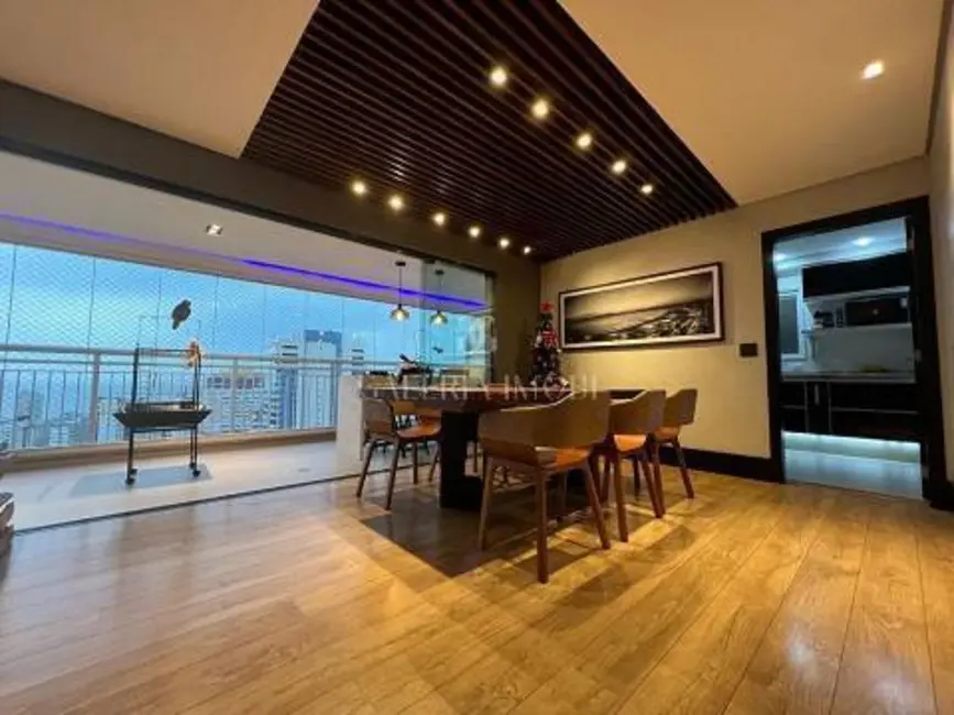 Apartamento com 3 quartos à venda, 135m2 em Gonzaga, Santos - SP - imagem 3 Foto 3 de Apartamento com 3 quartos à venda, 135m2 em Gonzaga, Santos - SP