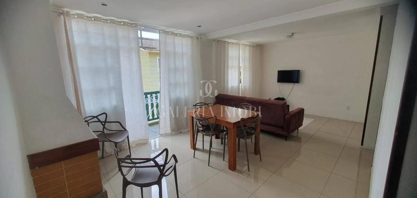 Foto 3 de Apartamento com 3 quartos à venda, 85m2 em Várzea, Teresopolis - RJ