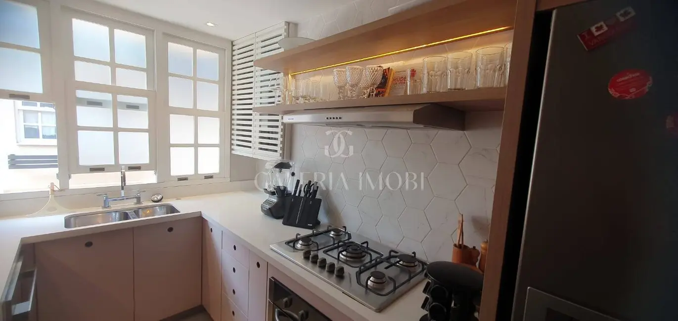 Foto 7 de Apartamento com 3 quartos à venda, 85m2 em Várzea, Teresopolis - RJ