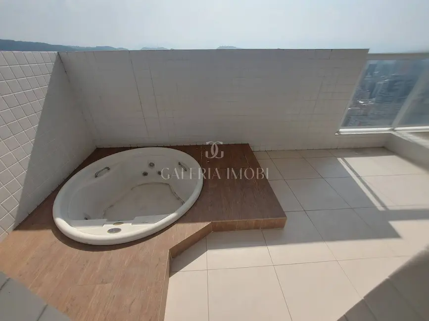 Foto 8 de Cobertura com 3 quartos à venda, 379m2 em Gonzaga, Santos - SP