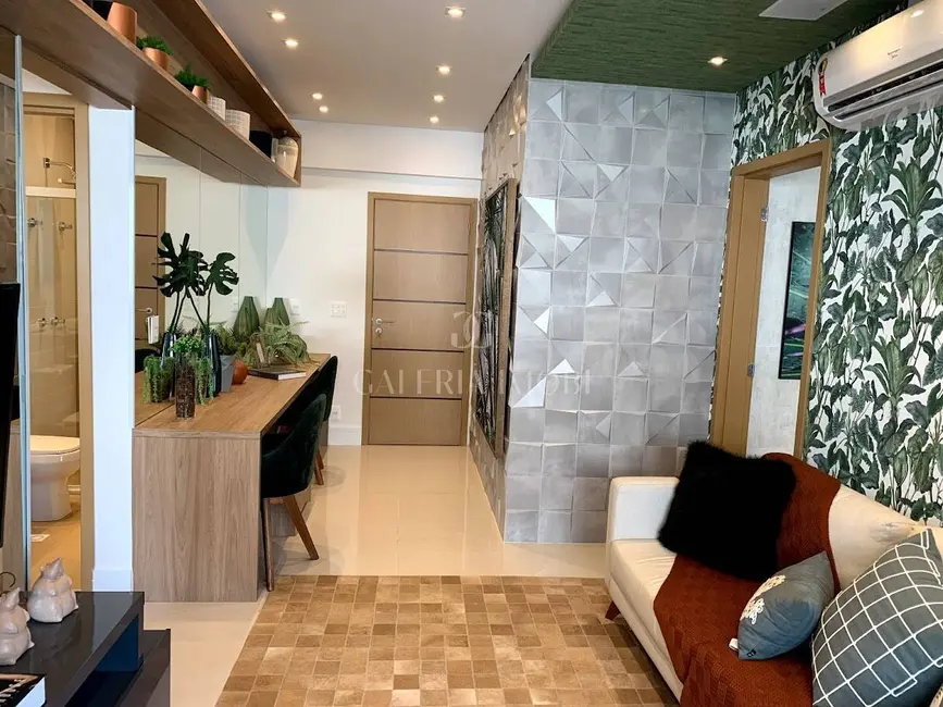 Foto 1 de Apartamento com 2 quartos à venda, 72m2 em Boqueirão, Santos - SP