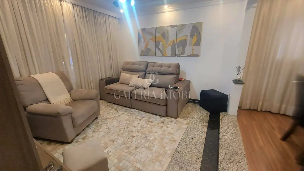 Foto 2 de Casa com 3 quartos à venda, 126m2 em Vila Belmiro, Santos - SP