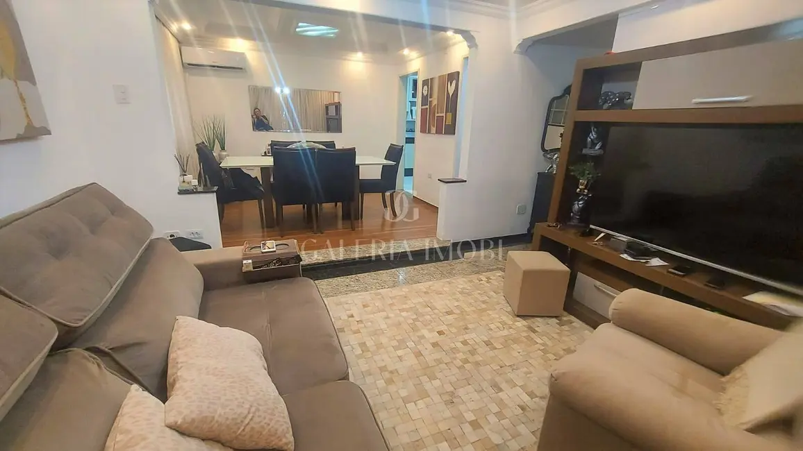 Foto 3 de Casa com 3 quartos à venda, 126m2 em Vila Belmiro, Santos - SP
