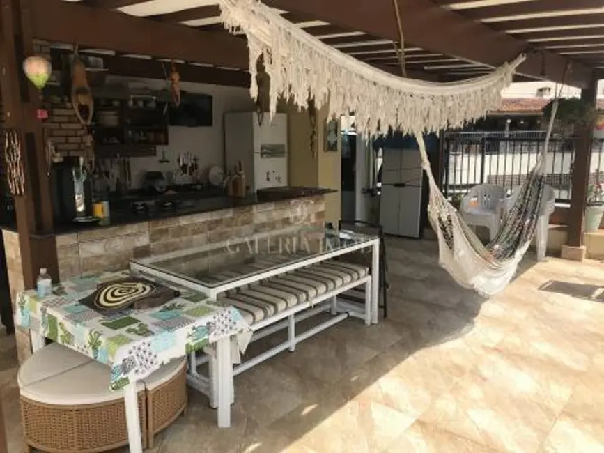 Foto 6 de Apartamento com 3 quartos à venda, 170m2 em Vila Luis Antônio, Guaruja - SP