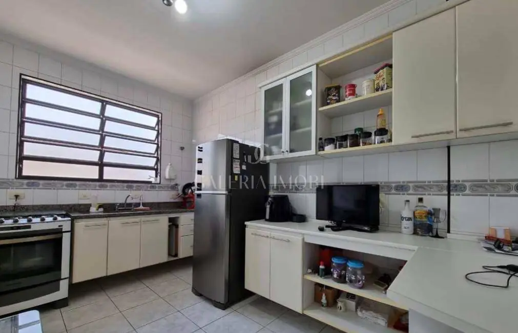 Foto 3 de Casa com 3 quartos à venda, 108m2 em Aparecida, Santos - SP