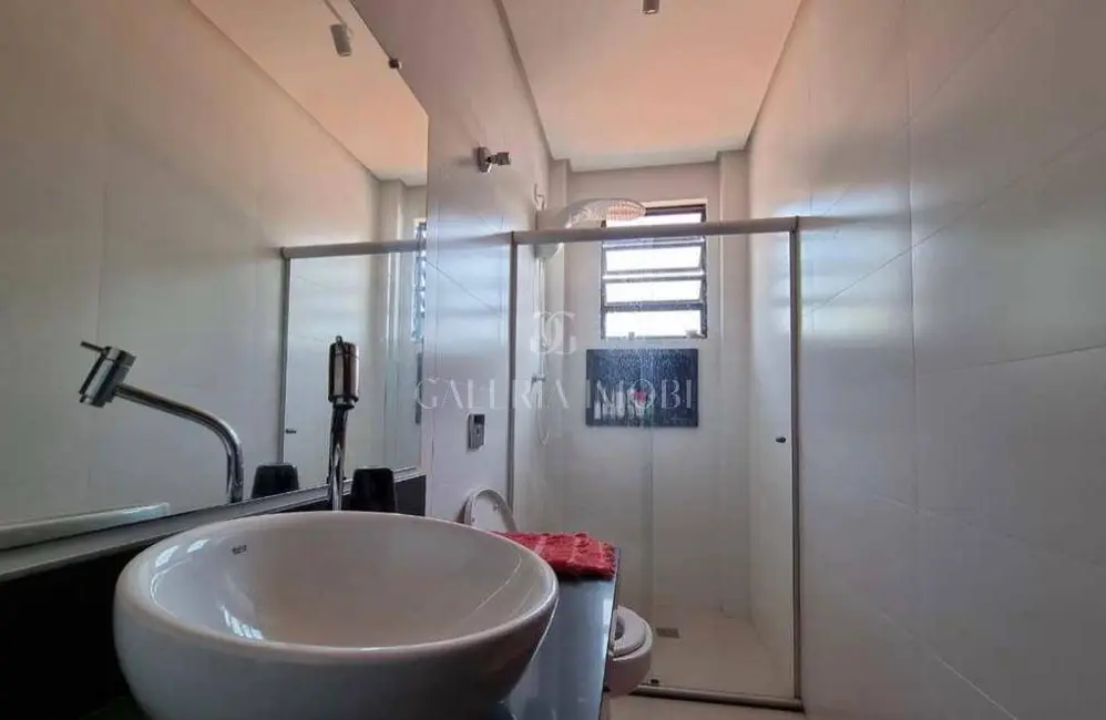 Foto 8 de Casa com 3 quartos à venda, 108m2 em Aparecida, Santos - SP