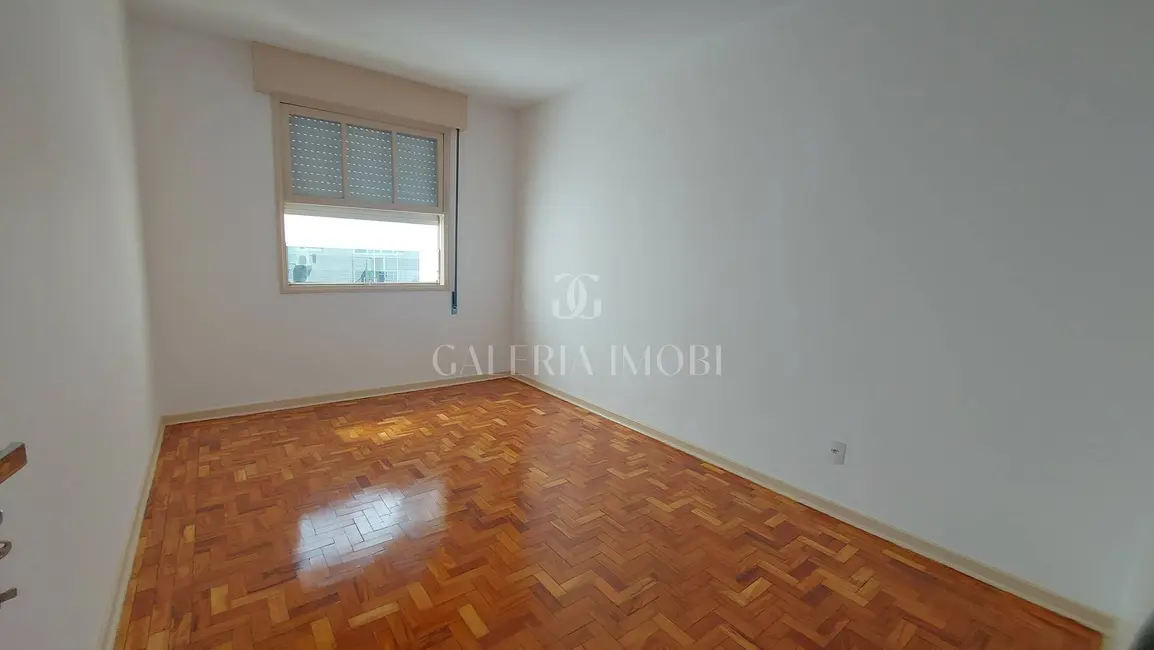 Apartamento com 2 quartos à venda, 85m2 em Gonzaga, Santos - SP - imagem 8 Foto 8 de Apartamento com 2 quartos à venda, 85m2 em Gonzaga, Santos - SP