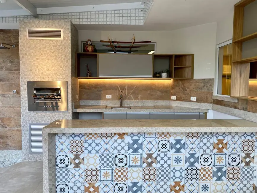 Foto 2 de Casa com 3 quartos à venda, 157m2 em Ponta da Praia, Santos - SP
