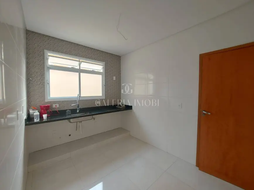 Casa com 3 quartos à venda, 95m2 em Embaré, Santos - SP - imagem 7 Foto 7 de Casa com 3 quartos à venda, 95m2 em Embaré, Santos - SP