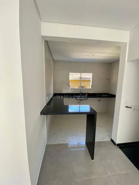 Foto 2 de Casa com 2 quartos à venda, 113m2 em Japuí, Sao Vicente - SP
