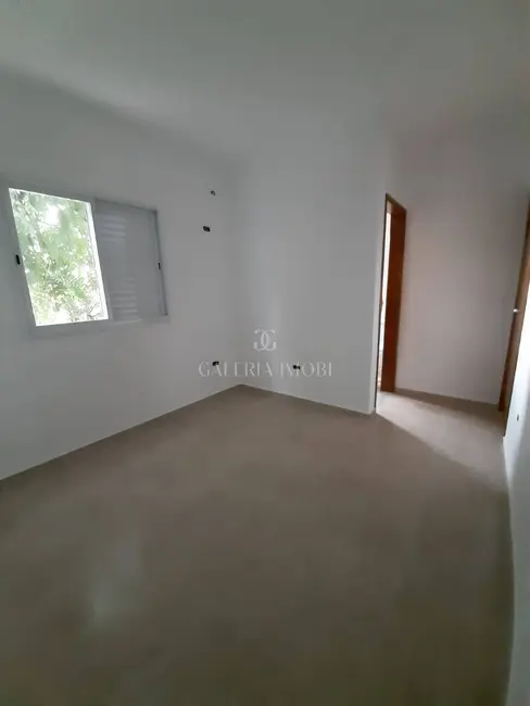 Casa com 2 quartos à venda, 90m2 em Marapé, Santos - SP - imagem 3 Foto 3 de Casa com 2 quartos à venda, 90m2 em Marapé, Santos - SP