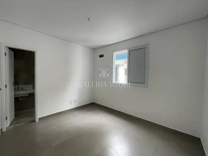 Foto 9 de Casa com 3 quartos à venda, 280m2 em Aparecida, Santos - SP