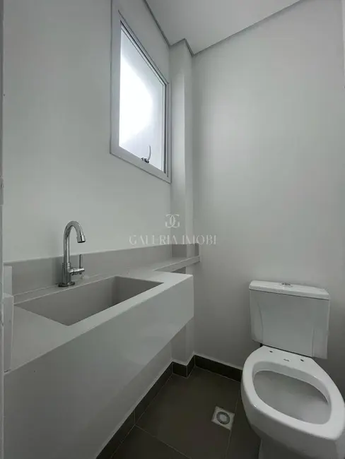 Foto 4 de Casa com 3 quartos à venda, 280m2 em Aparecida, Santos - SP