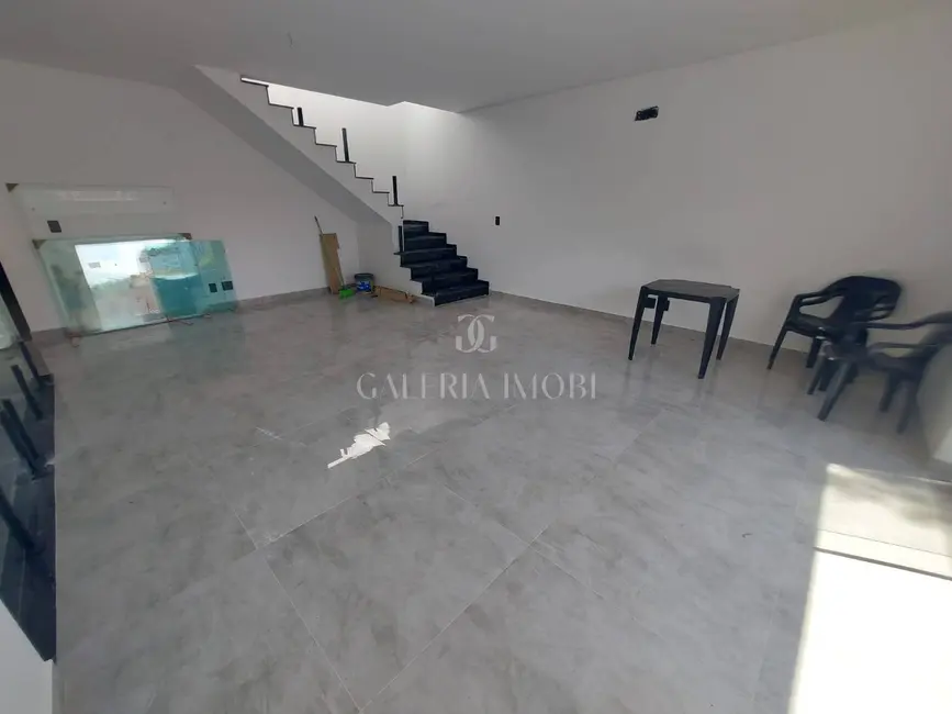 Foto 1 de Casa com 4 quartos à venda, 290m2 em Boqueirão, Santos - SP