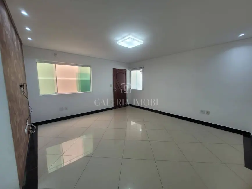 Foto 2 de Casa com 3 quartos à venda, 160m2 em Estuário, Santos - SP