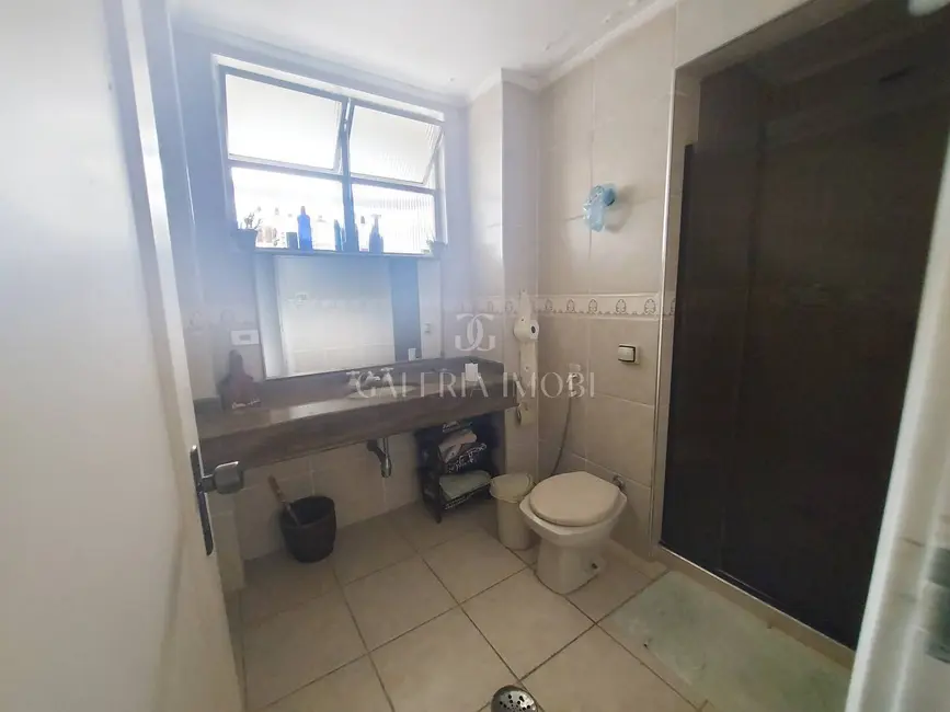 Apartamento com 3 quartos à venda, 165m2 em Ponta da Praia, Santos - SP - imagem 6 Foto 6 de Apartamento com 3 quartos à venda, 165m2 em Ponta da Praia, Santos - SP