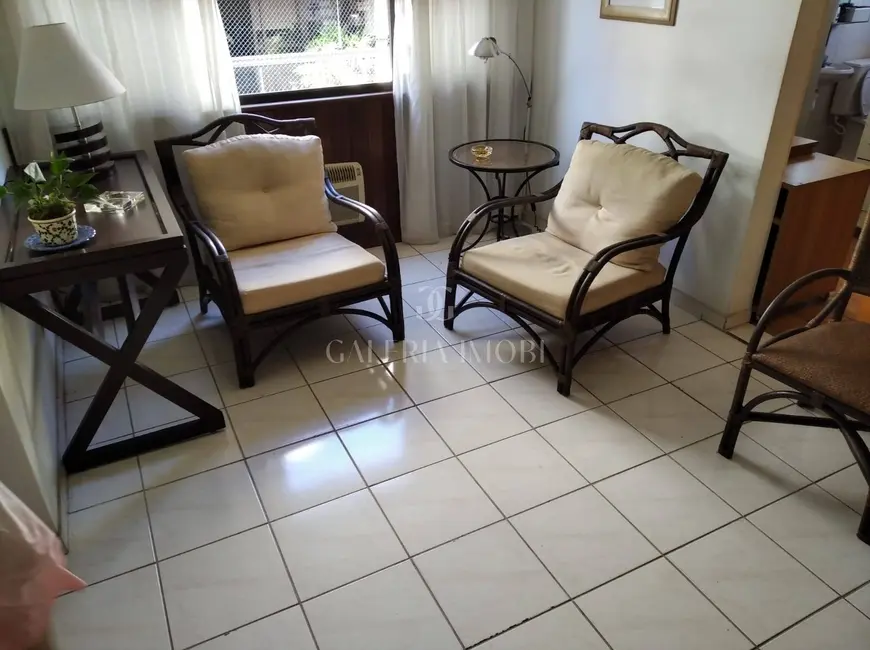 Apartamento com 2 quartos à venda, 83m2 em Embaré, Santos - SP - imagem 3 Foto 3 de Apartamento com 2 quartos à venda, 83m2 em Embaré, Santos - SP