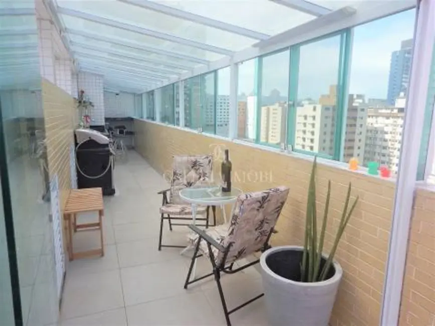 Apartamento com 3 quartos à venda, 258m2 em Gonzaga, Santos - SP - imagem 6 Foto 6 de Apartamento com 3 quartos à venda, 258m2 em Gonzaga, Santos - SP