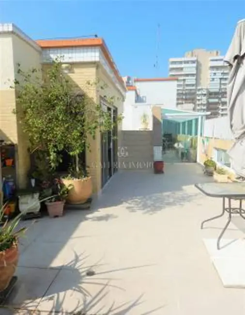 Apartamento com 3 quartos à venda, 258m2 em Gonzaga, Santos - SP - imagem 4 Foto 4 de Apartamento com 3 quartos à venda, 258m2 em Gonzaga, Santos - SP