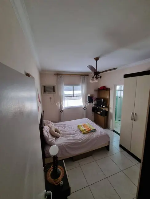 Foto 8 de Casa com 3 quartos à venda, 131m2 em Marapé, Santos - SP