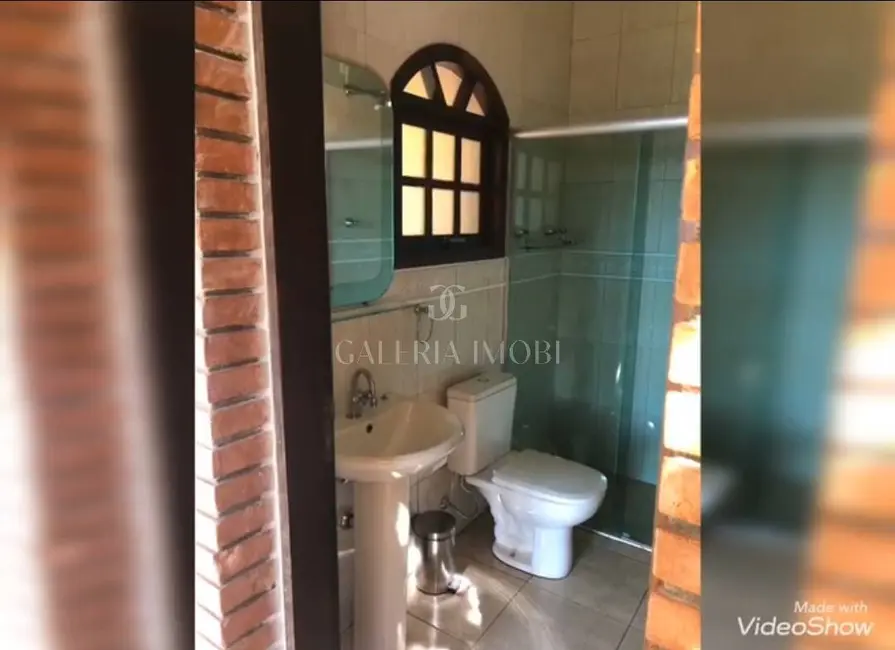 Chácara com 4 quartos à venda, 600m2 em Igarata - SP - imagem 6 Foto 6 de Chácara com 4 quartos à venda, 600m2 em Igarata - SP
