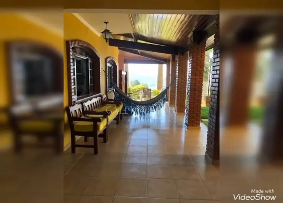 Chácara com 4 quartos à venda, 600m2 em Igarata - SP - imagem 5 Foto 5 de Chácara com 4 quartos à venda, 600m2 em Igarata - SP