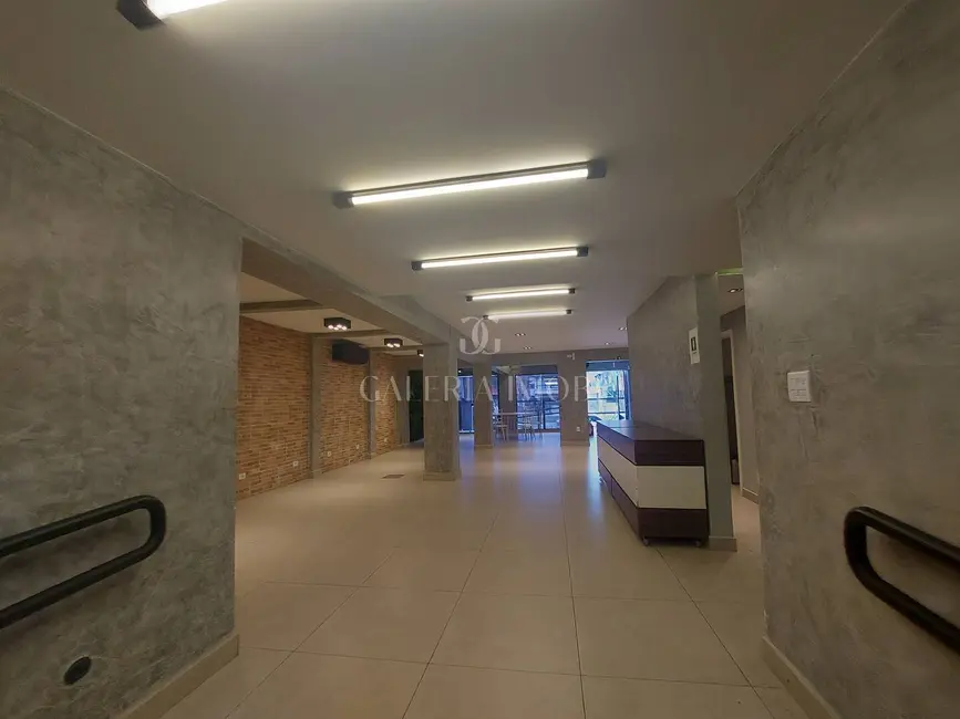 Sala Comercial à venda e para alugar, 700m2 em Macuco, Santos - SP - imagem 3 Foto 3 de Sala Comercial à venda e para alugar, 700m2 em Macuco, Santos - SP