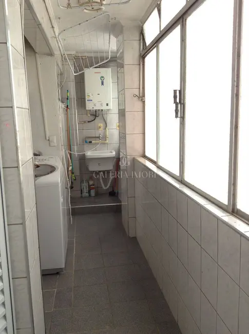 Foto 17 de Apartamento à venda, 140m2 em Gonzaga, Santos - SP