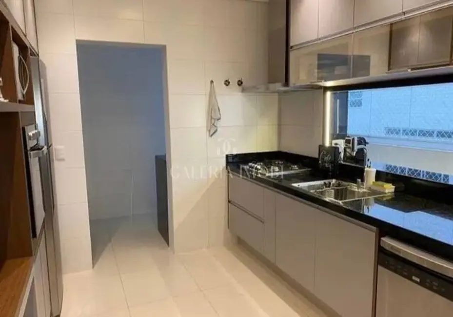 Apartamento com 2 quartos à venda, 91m2 em Pompéia, Santos - SP - imagem 2 Foto 2 de Apartamento com 2 quartos à venda, 91m2 em Pompéia, Santos - SP