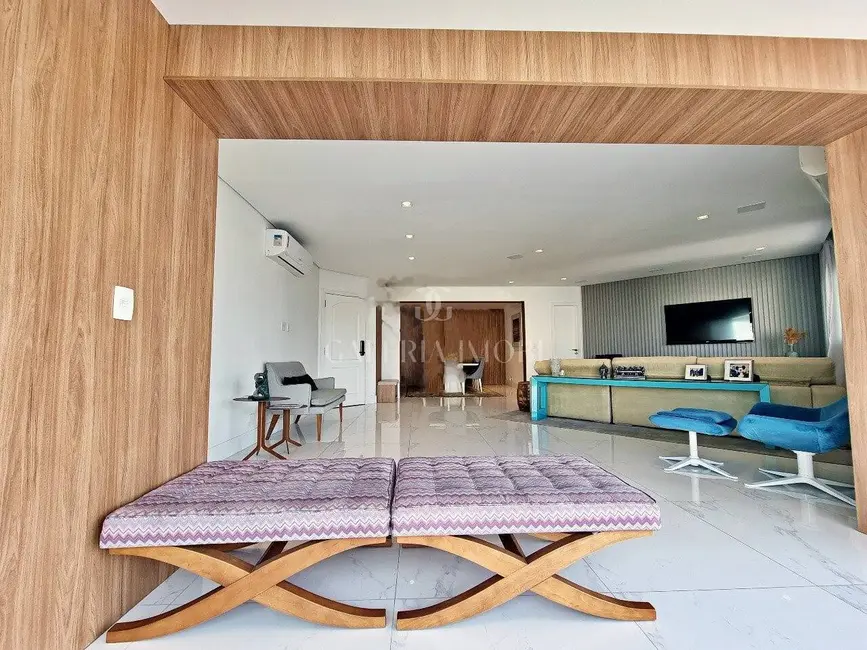 Foto 2 de Apartamento com 3 quartos à venda, 199m2 em Ponta da Praia, Santos - SP