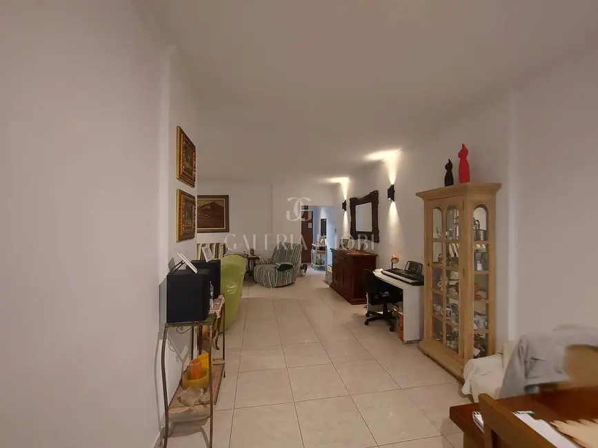 Apartamento com 3 quartos à venda, 154m2 em Ponta da Praia, Santos - SP - imagem 4 Foto 4 de Apartamento com 3 quartos à venda, 154m2 em Ponta da Praia, Santos - SP