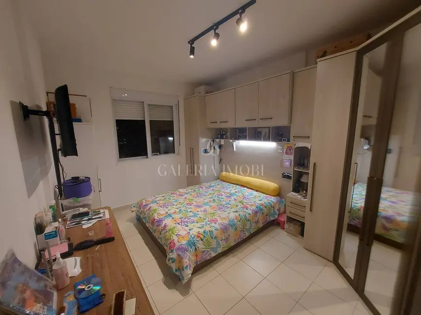 Apartamento com 3 quartos à venda, 154m2 em Ponta da Praia, Santos - SP - imagem 6 Foto 6 de Apartamento com 3 quartos à venda, 154m2 em Ponta da Praia, Santos - SP