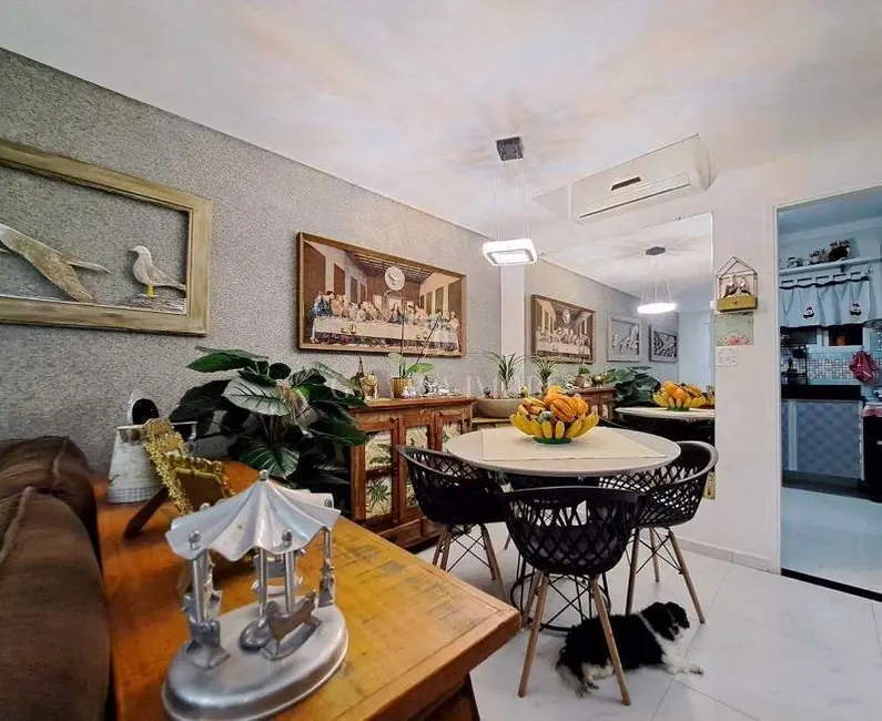 Casa com 2 quartos à venda, 127m2 em Marapé, Santos - SP - imagem 9 Foto 9 de Casa com 2 quartos à venda, 127m2 em Marapé, Santos - SP