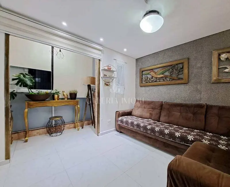 Casa com 2 quartos à venda, 127m2 em Marapé, Santos - SP - imagem 7 Foto 7 de Casa com 2 quartos à venda, 127m2 em Marapé, Santos - SP