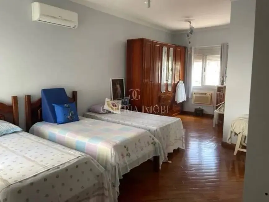 Foto 5 de Casa com 4 quartos à venda, 282m2 em Vila Mathias, Santos - SP