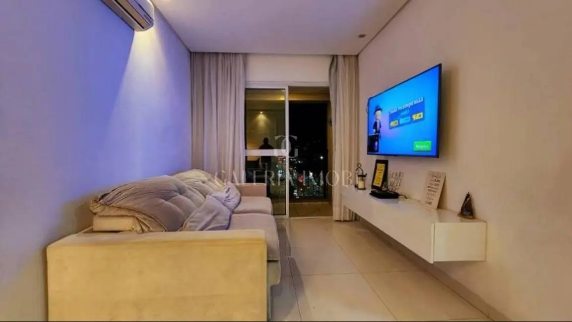 Apartamento com 2 quartos à venda, 62m2 em Gonzaga, Santos - SP - imagem 3 Foto 3 de Apartamento com 2 quartos à venda, 62m2 em Gonzaga, Santos - SP