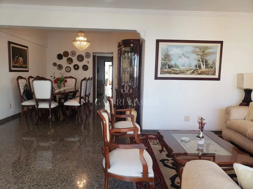 Foto 3 de Apartamento com 3 quartos à venda, 254m2 em Gonzaga, Santos - SP