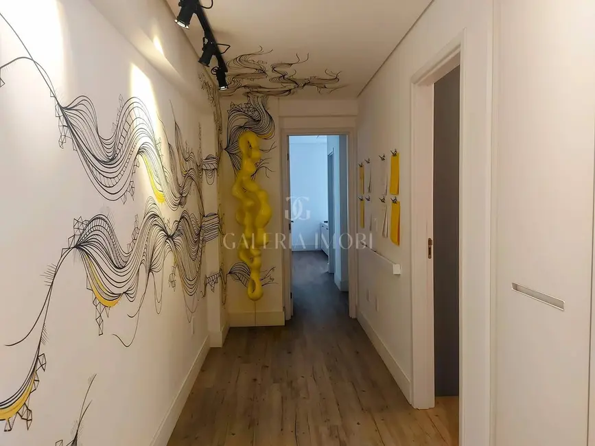 Apartamento com 3 quartos à venda, 156m2 em Embaré, Santos - SP - imagem 8 Foto 8 de Apartamento com 3 quartos à venda, 156m2 em Embaré, Santos - SP